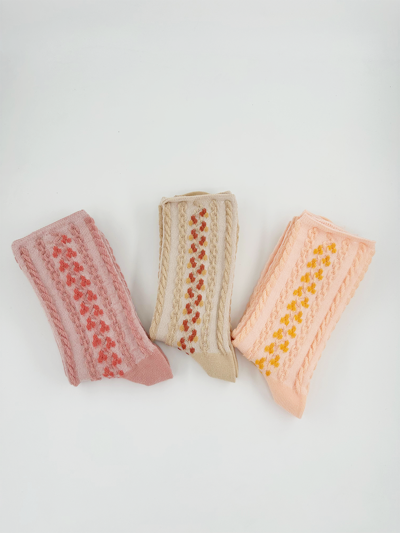 renkli-kabartma-corap